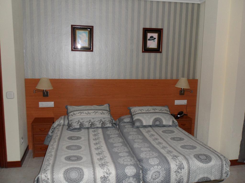Hotel Alemar โซโม ห้อง รูปภาพ